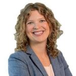 Rachel-Patzer-Headshot-transparent